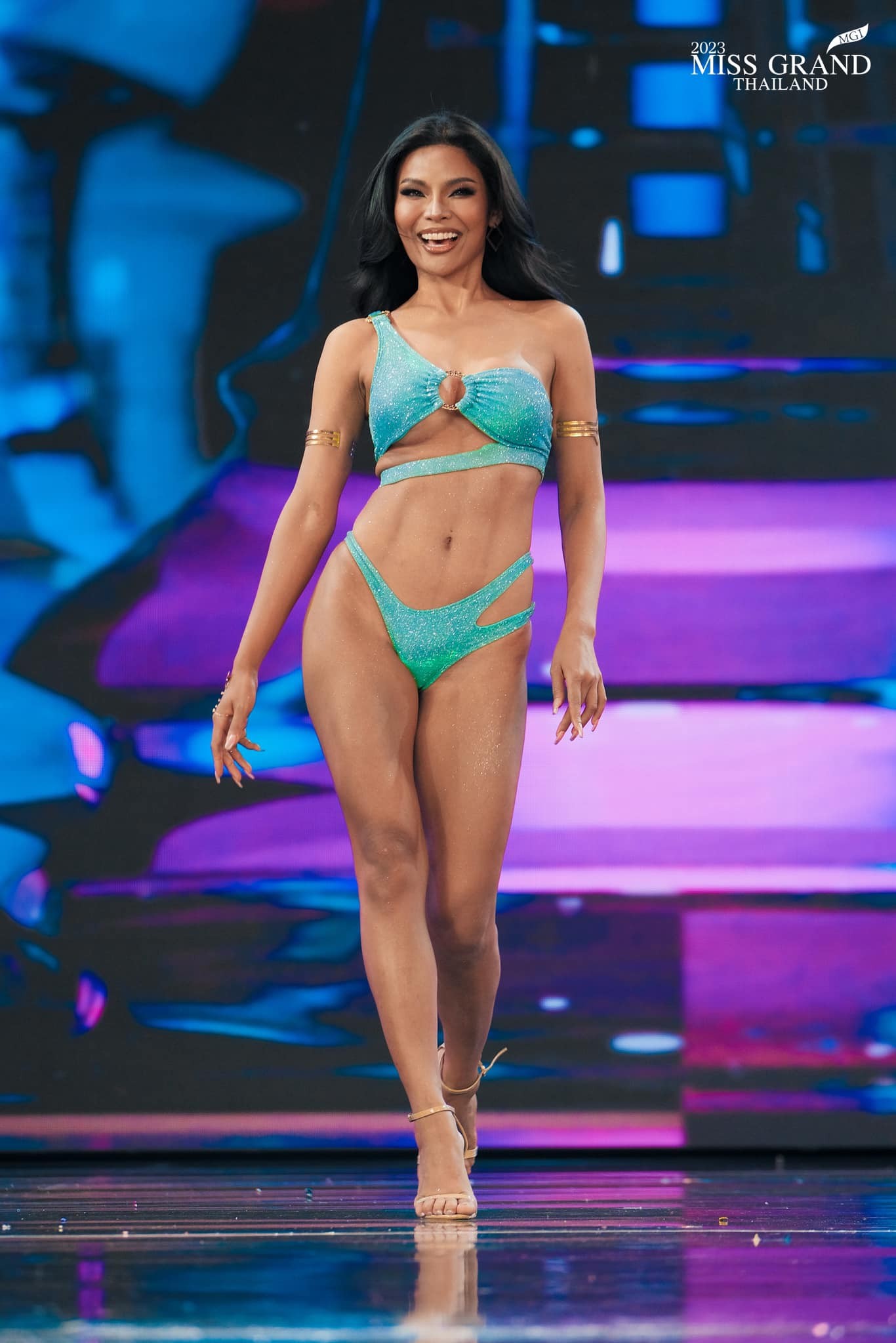 Người đẹp gốc Việt diễn bikini ở bán kết Hoa hậu Hòa bình Thái Lan - Ảnh 7.