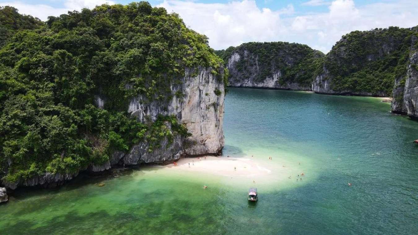 Địa danh Việt Nam Leonardo DiCaprio gọi là thiên đường, ngay Hải Phòng mà nhiều người chưa biết - Ảnh 2.