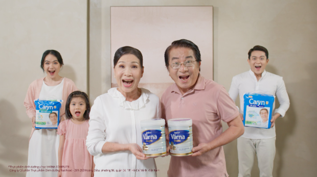 Từ NSƯT Kim Xu&acirc;n cho đến c&aacute;c cặp đ&ocirc;i gia đ&igrave;nh nổi tiếng kh&ocirc;ng hẹn m&agrave; gặp đều c&oacute; mặt tại Con Cưng, l&yacute; do thực sự l&agrave; g&igrave;? - Ảnh 6.