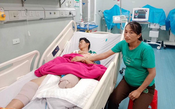 Hoàn cảnh đáng thương của nạn nhân bị cắt cụt chân trong vụ nổ kinh hoàng ở Nghệ An - Ảnh 1.