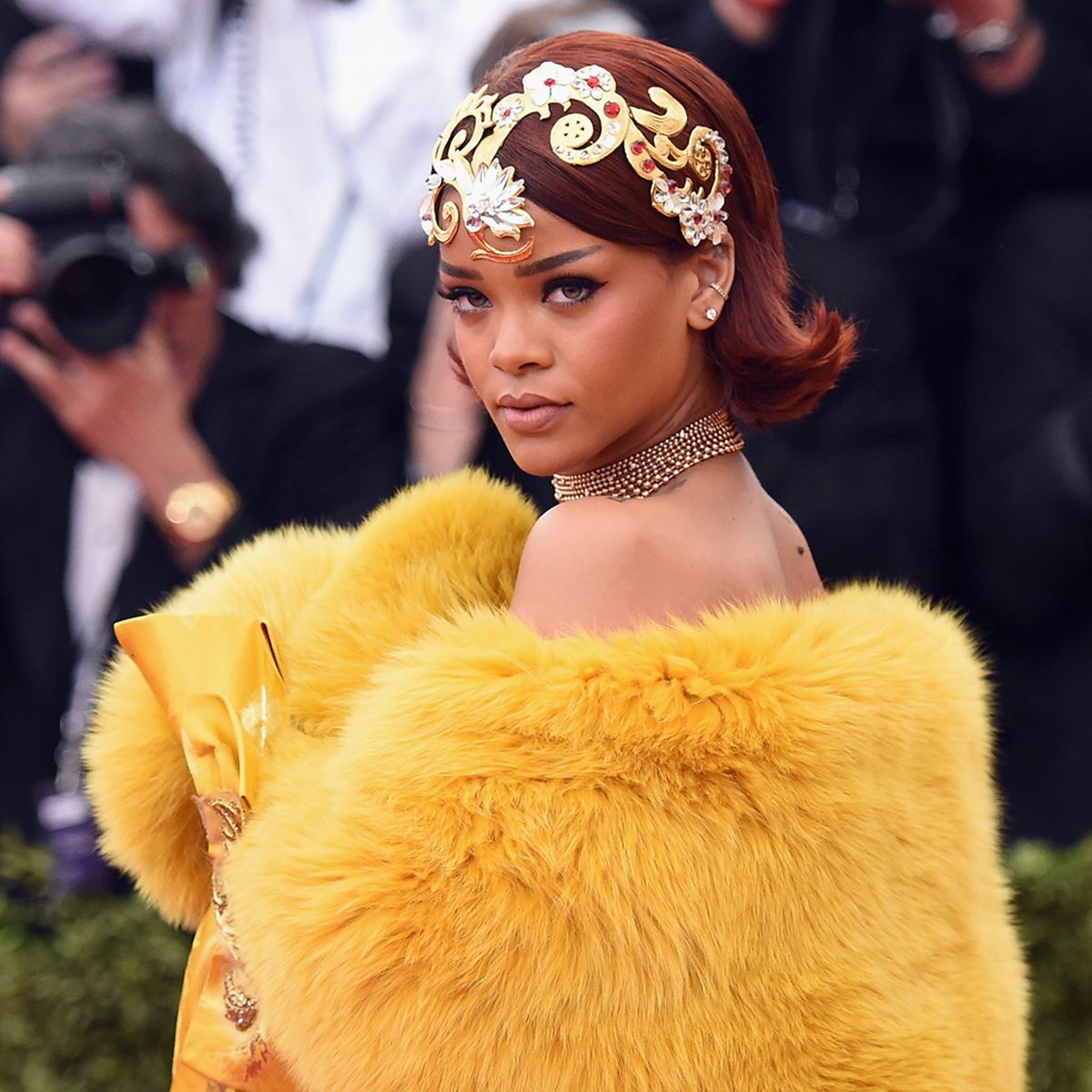 Điểm lại những khoảng khắc viral nhất của các sao qua các mùa Met Gala - Ảnh 2. Điểm lại những khoảng khắc viral nhất của các sao qua các mùa Met Gala - Ảnh 2.