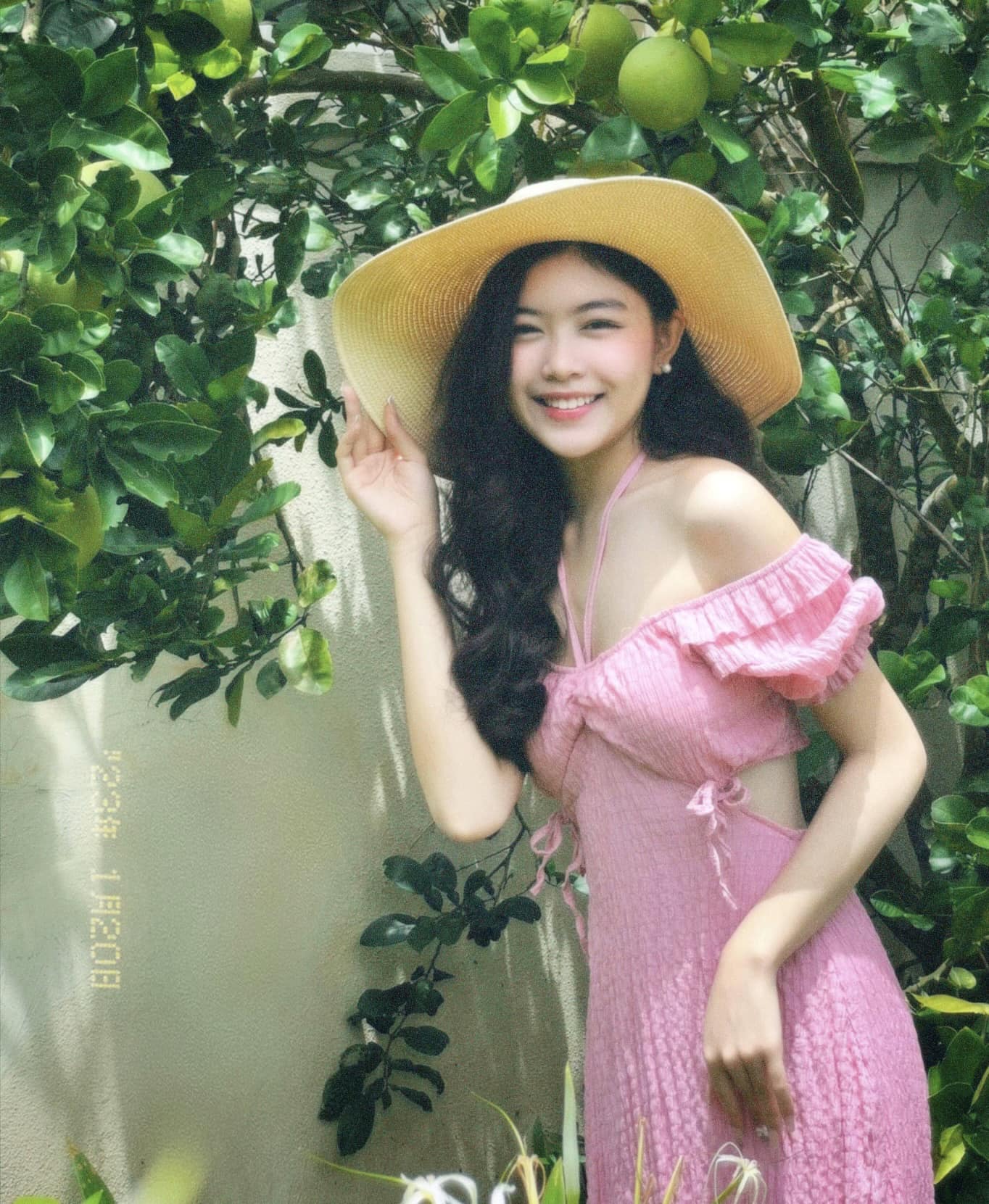 Không chỉ đẹp như Hoa hậu, vóc dáng của con gái lớn nhà Quyền Linh cũng khiến netizen xuýt xoa: Tỷ lệ cơ thể lẫn vòng eo đều khó chê - Ảnh 6.