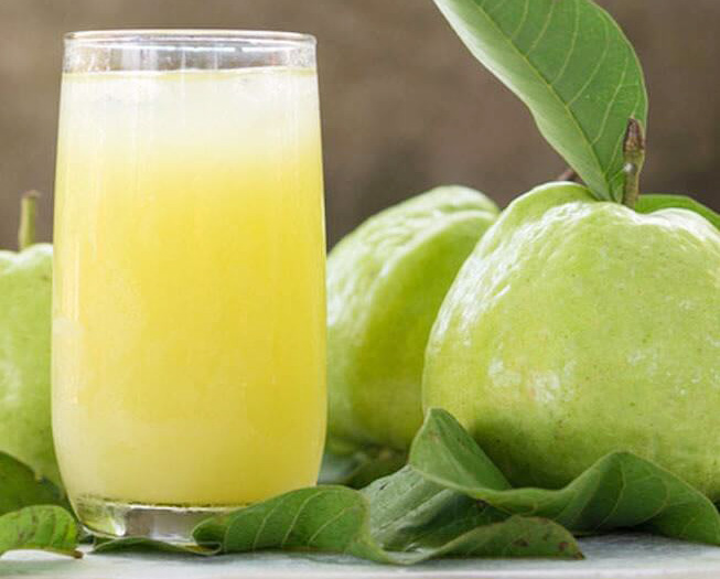 Uống nước ép ổi vào lúc nào tốt nhất?