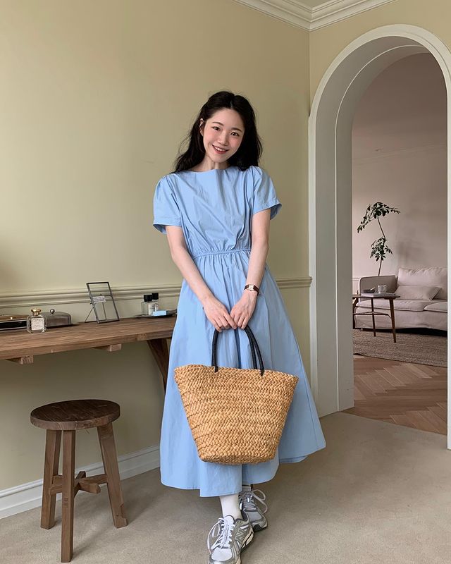 Nữ blogger Hàn với sở trường diện váy áo pastel: Trang phục phù hợp để chị em diện vào mùa hè - Ảnh 4.