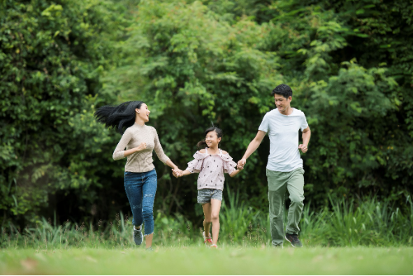 Mùa hè đến rồi, cha mẹ đã có dự định gì cho con? - Ảnh 1.