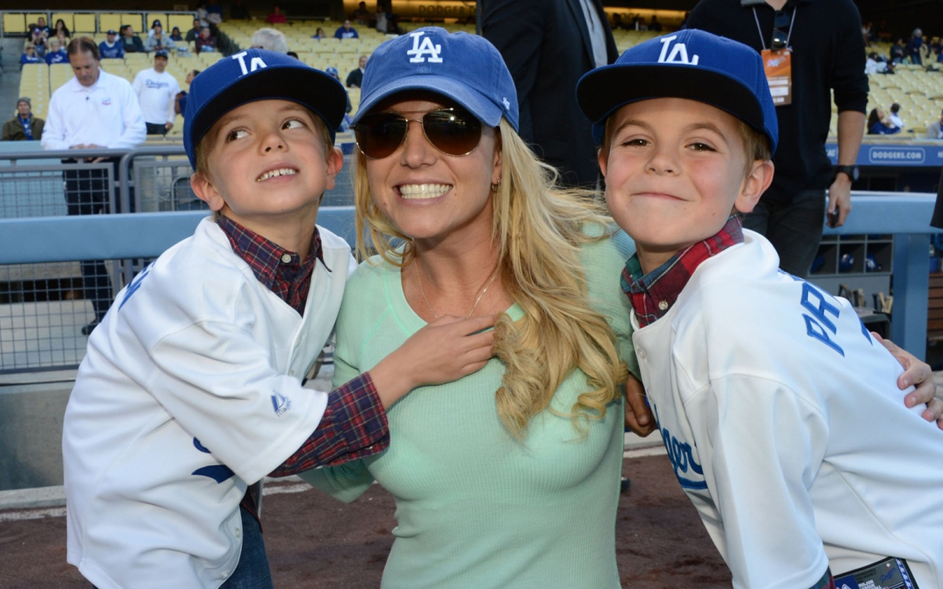 Các con của Britney Spears muốn cắt đứt quan hệ với mẹ - Ảnh 1.