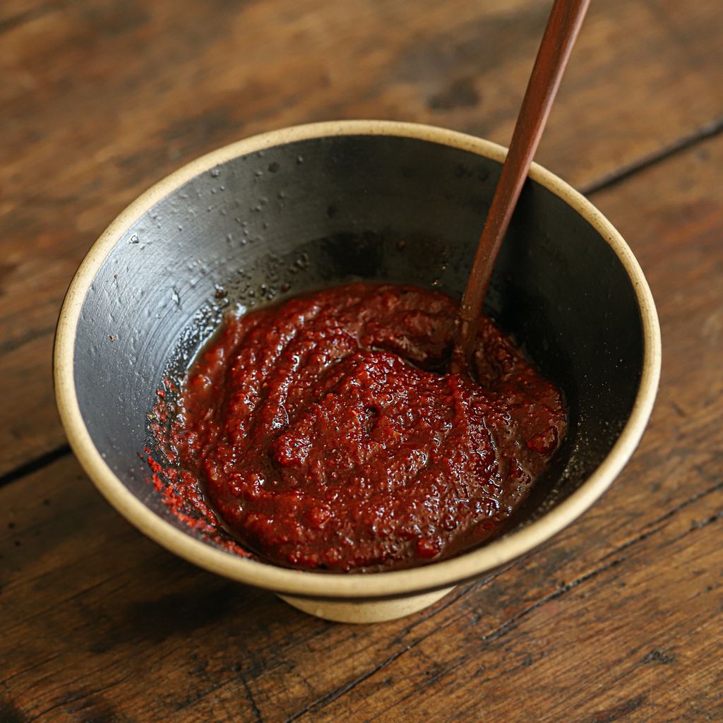 Thay đổi khẩu vị cho bữa cơm gia đình với công thức làm món mực trộn chua ngọt giòn ngon - Ảnh 3.
