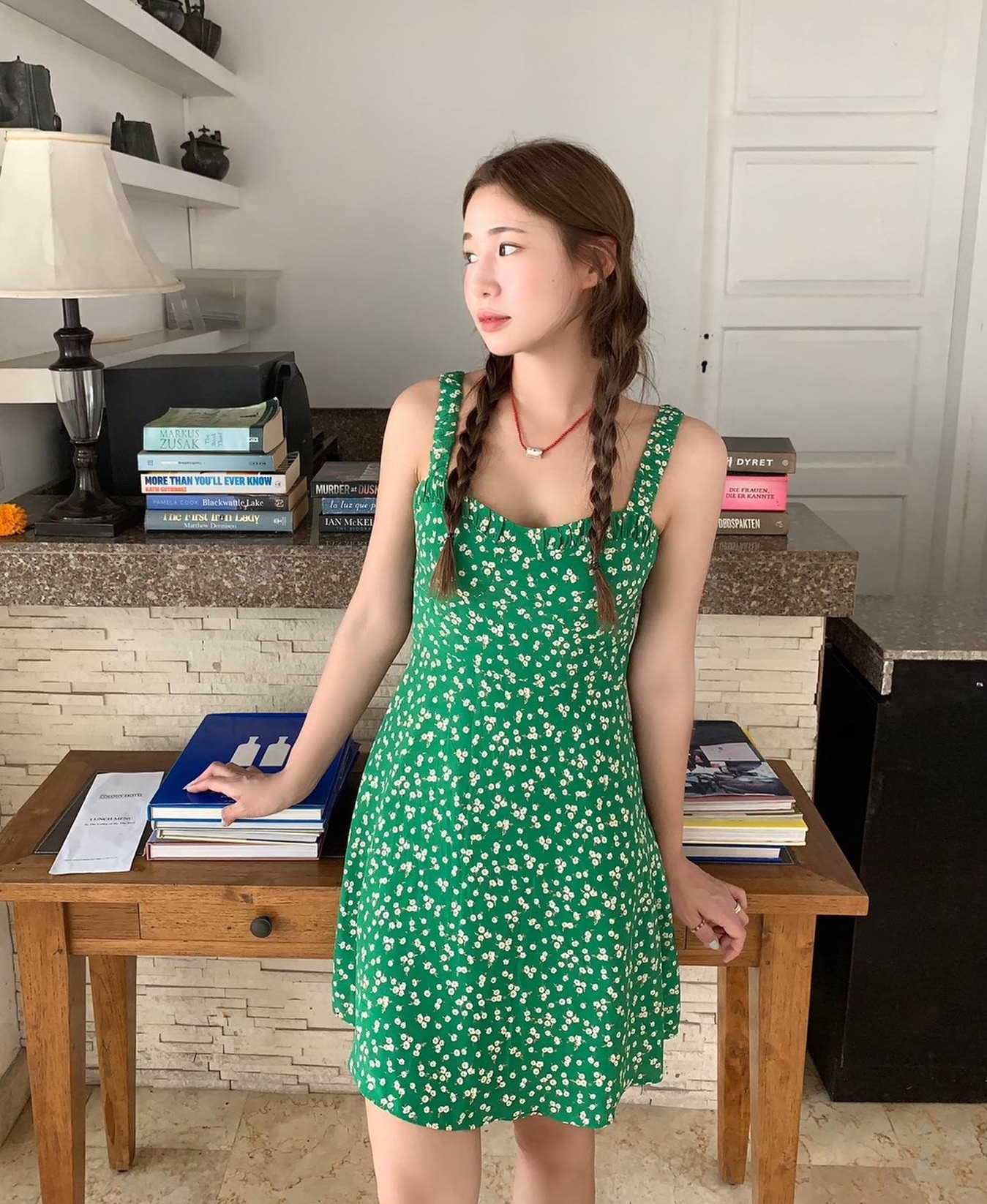 Váy Đầm Nữ Dạ Hội Tay Bồng Cổ Nữ Hoàng Kết Hoa Amabel Dress