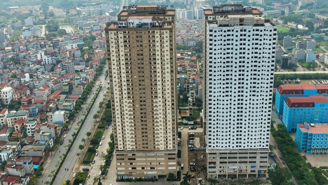 Nhà ở xã hội: Nơi hàng nghìn người tranh suất, chỗ mở bán gần 30 lần vẫn ế - Ảnh 2. Nhà ở xã hội: Nơi hàng nghìn người tranh suất, chỗ mở bán gần 30 lần vẫn ế - Ảnh 2.