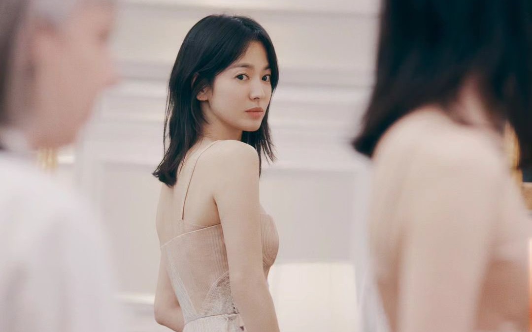 Song Hye Kyo gây chú ý trong clip hậu trường Met Gala 2023: Phải zoom thật kỹ cận mặt và hình slow motion mới thấy điểm trừ này