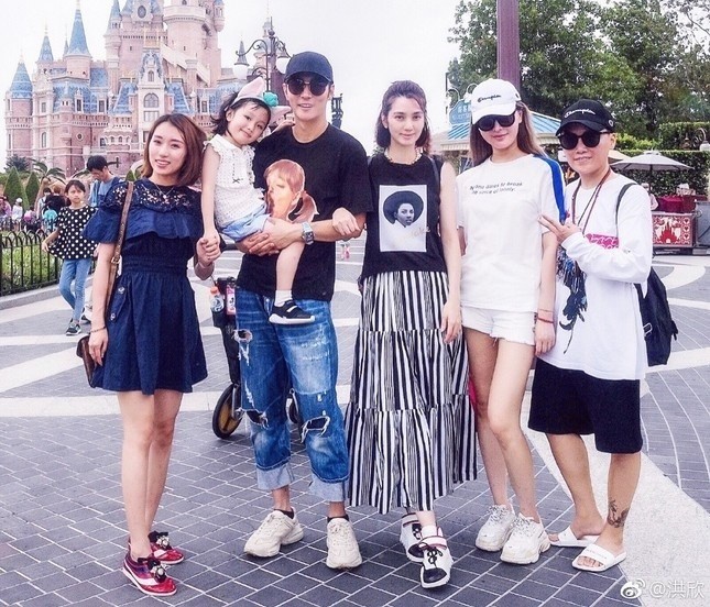 Hôn nhân không thể cứu vãn của nghệ sĩ khi bắt quả tang bạn đời ngoại tình với quản lý - Ảnh 3. Hôn nhân không thể cứu vãn của nghệ sĩ khi bắt quả tang bạn đời ngoại tình với quản lý - Ảnh 3.