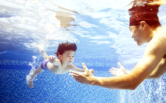 Những bệnh thường gặp khi đi bơi mùa hè, chuyên gia chỉ cách phòng tránh - Ảnh 3.