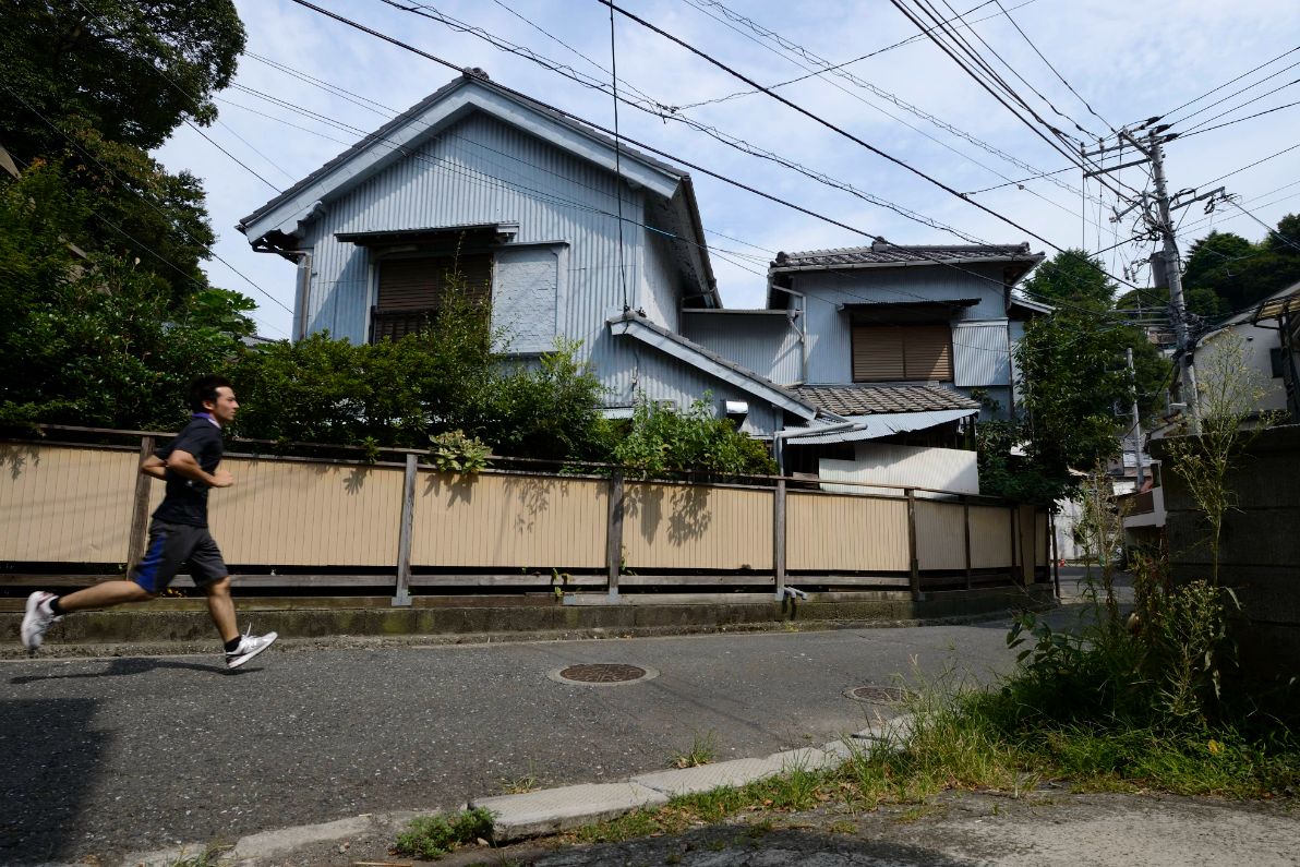 Nhà bỏ hoang ở Nhật tăng lên không ngừng, điềm xấu trong mắt người dân nhưng lại là “mỏ vàng” với khách nước ngoài - Ảnh 2.