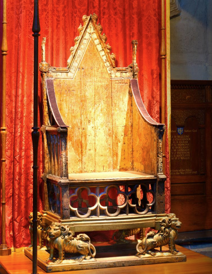 Ngai vàng đăng quang - bảo vật nội thất 700 tuổi quý giá nhất của Vương thất Anh - Ảnh 1.