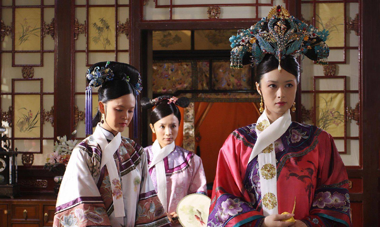 Quy tắc ngầm trong hậu cung: Phi tần trao thân cho hạ nhân để họ giúp đỡ nhận được ân sủng của Hoàng đế, thái giám lấy vợ cũng vui mừng ủng hộ - Ảnh 2. Quy tắc ngầm trong hậu cung: Phi tần trao thân cho hạ nhân để họ giúp đỡ nhận được ân sủng của Hoàng đế, thái giám lấy vợ cũng vui mừng ủng hộ - Ảnh 2.