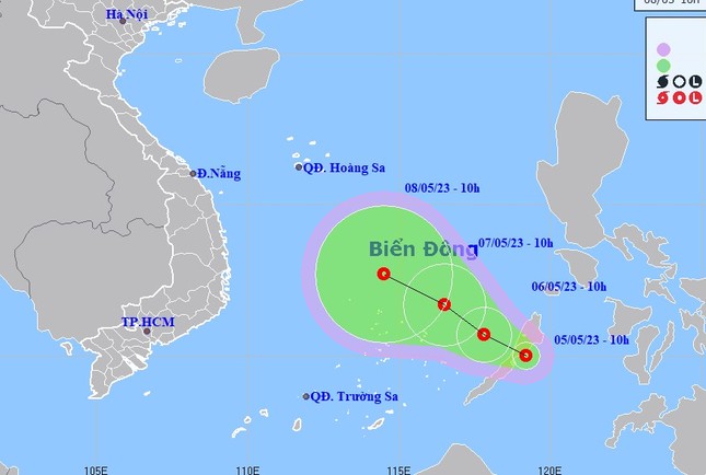 Xuất hiện áp thấp nhiệt đới gần Biển Đông - Ảnh 1.