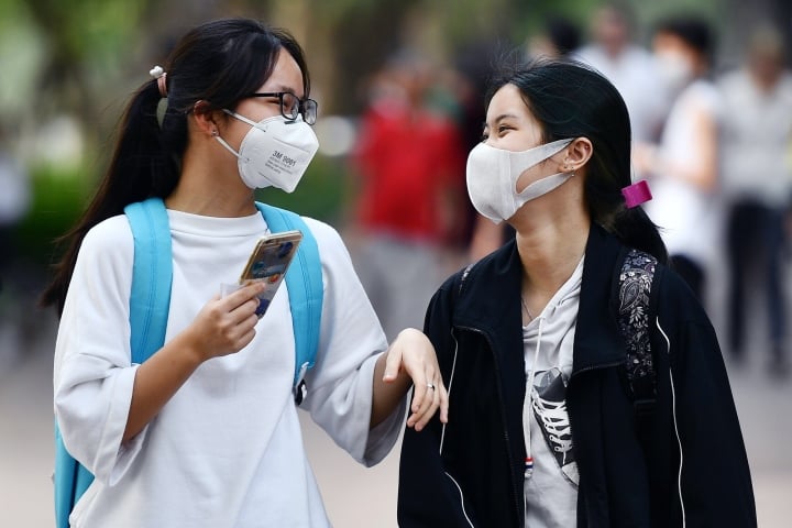 Thi vào lớp 10 Hà Nội: Thí sinh có 5 ngày sửa thông tin sai sót - Ảnh 1. Thi vào lớp 10 Hà Nội: Thí sinh có 5 ngày sửa thông tin sai sót - Ảnh 1.
