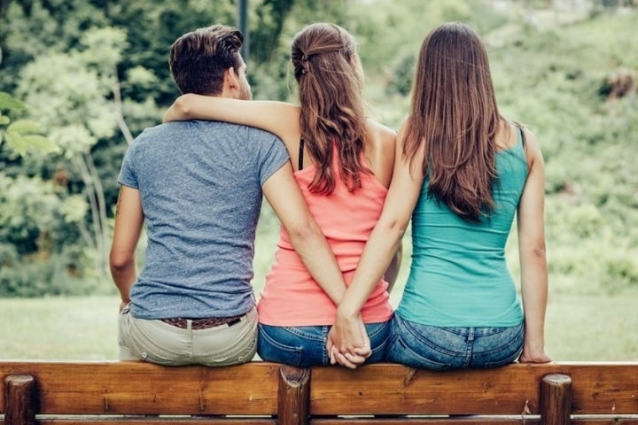 T&ocirc;i khổ cực 'trồng c&acirc;y', lẽ n&agrave;o để tiểu tam an nh&agrave;n 'h&aacute;i quả ngọt'? - Ảnh 3.