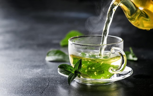 Uống trà xanh: có lúc tốt hơn thuốc bổ, có thời điểm lại như uống ‘thuốc độc’ - Ảnh 3.