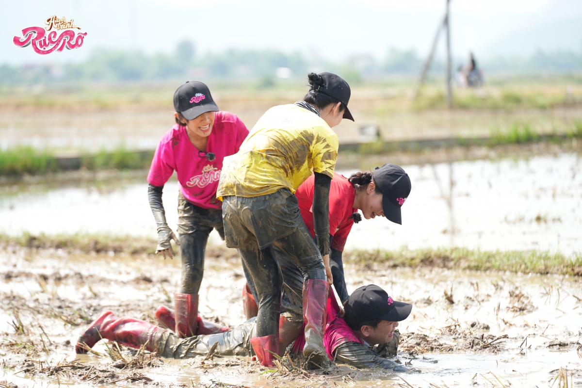 Trường Giang lao đao, kêu cứu trên bãi bùn ở Bình Định - Ảnh 2.