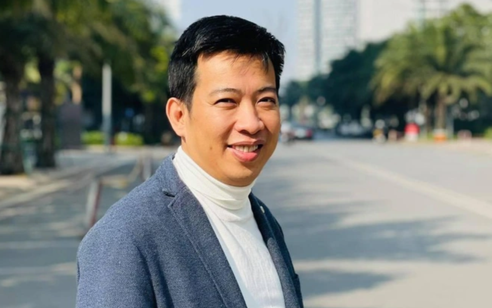 "Chúc mừng con không có giấy khen" - Chia sẻ của nhà văn Hoàng Anh Tú nhận được nhiều sự đồng tình của phụ huynh - Ảnh 1. "Chúc mừng con không có giấy khen" - Chia sẻ của nhà văn Hoàng Anh Tú nhận được nhiều sự đồng tình của phụ huynh - Ảnh 1.