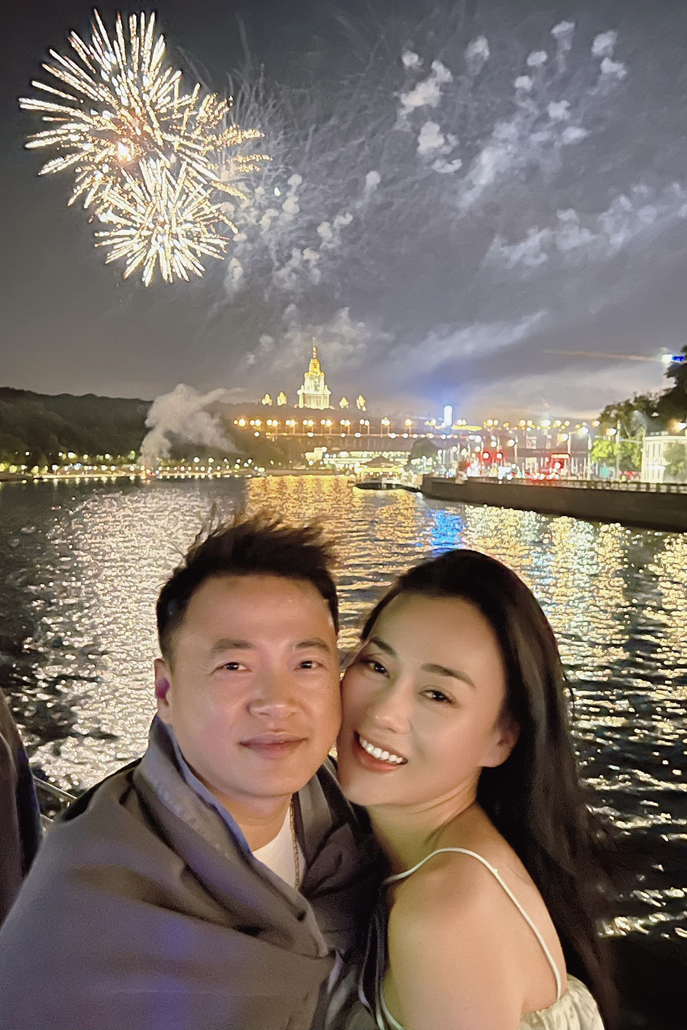 Shark Bình phẫn nộ khi vợ mới bị mỉa mai cướp chồng - Ảnh 3. Shark Bình phẫn nộ khi vợ mới bị mỉa mai cướp chồng - Ảnh 3.