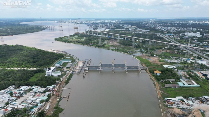 &quot;Siêu dự án&quot; chống ngập 10.000 tỷ đồng ở TP.HCM lỡ hẹn sau 7 năm thi công - Ảnh 1.