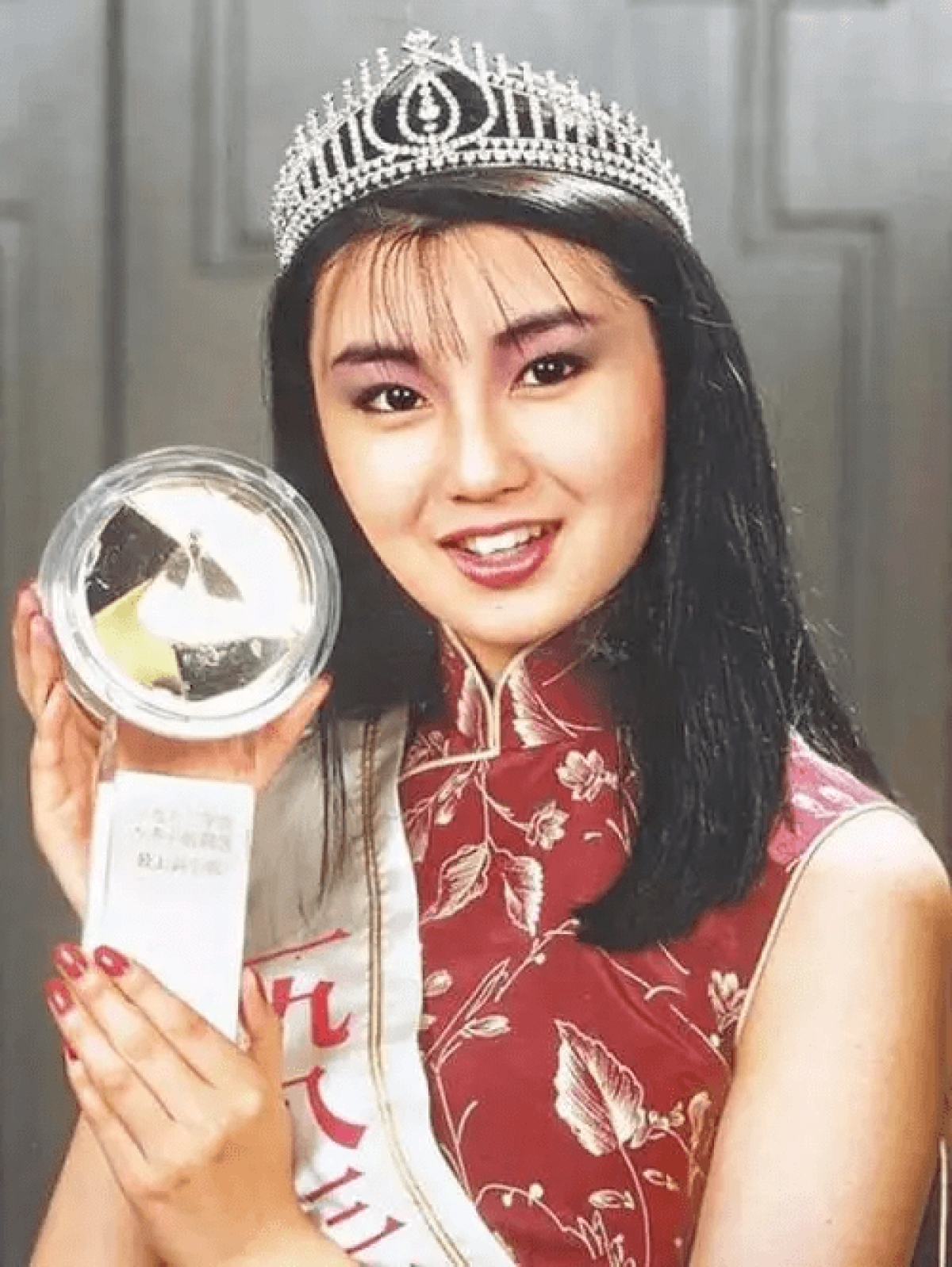 Nữ hoàng màn ảnh Trương Mạn Ngọc: Yêu hết lòng đến 11 lần nhưng vẫn cô đơn - Ảnh 4.