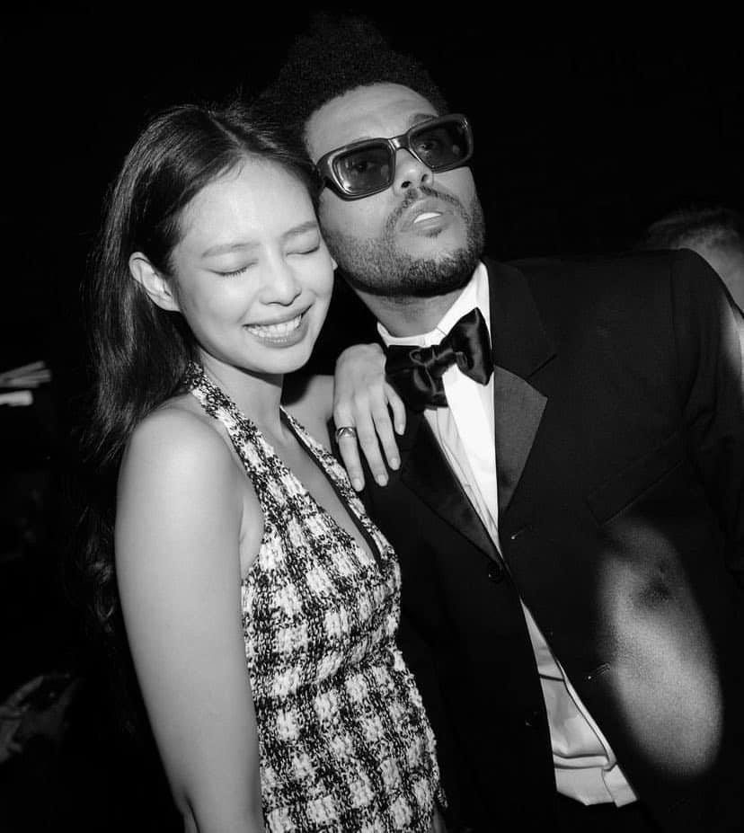 Giữa loạt tranh cãi về phim, The Weeknd ra nhạc cùng Jennie lại được khen: Cả hai chuyên tâm làm ca sĩ thì hơn! - Ảnh 3.