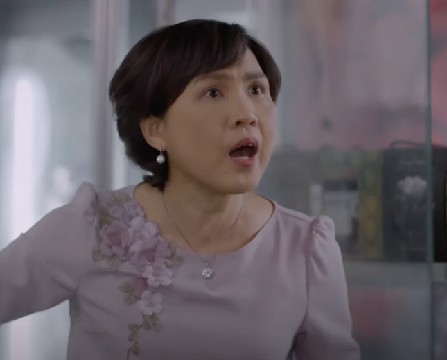 'Cuộc đời vẫn đẹp sao' tập 37: Luyến (Thanh Hương) cầu hôn Lưu (NSƯT Hoàng Hải)? - Ảnh 2. 'Cuộc đời vẫn đẹp sao' tập 37: Luyến (Thanh Hương) cầu hôn Lưu (NSƯT Hoàng Hải)? - Ảnh 2.