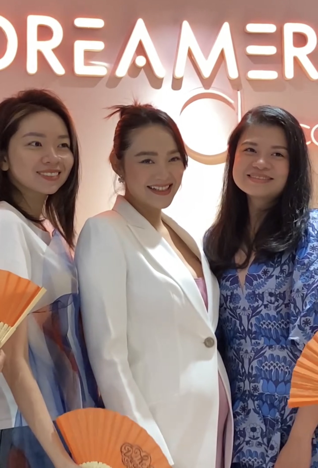 “Team qua đường” bắt trọn nhan sắc mẹ bầu Minh Hằng tại sự kiện, 1 chi tiết khiến netizen lo lắng - Ảnh 1.