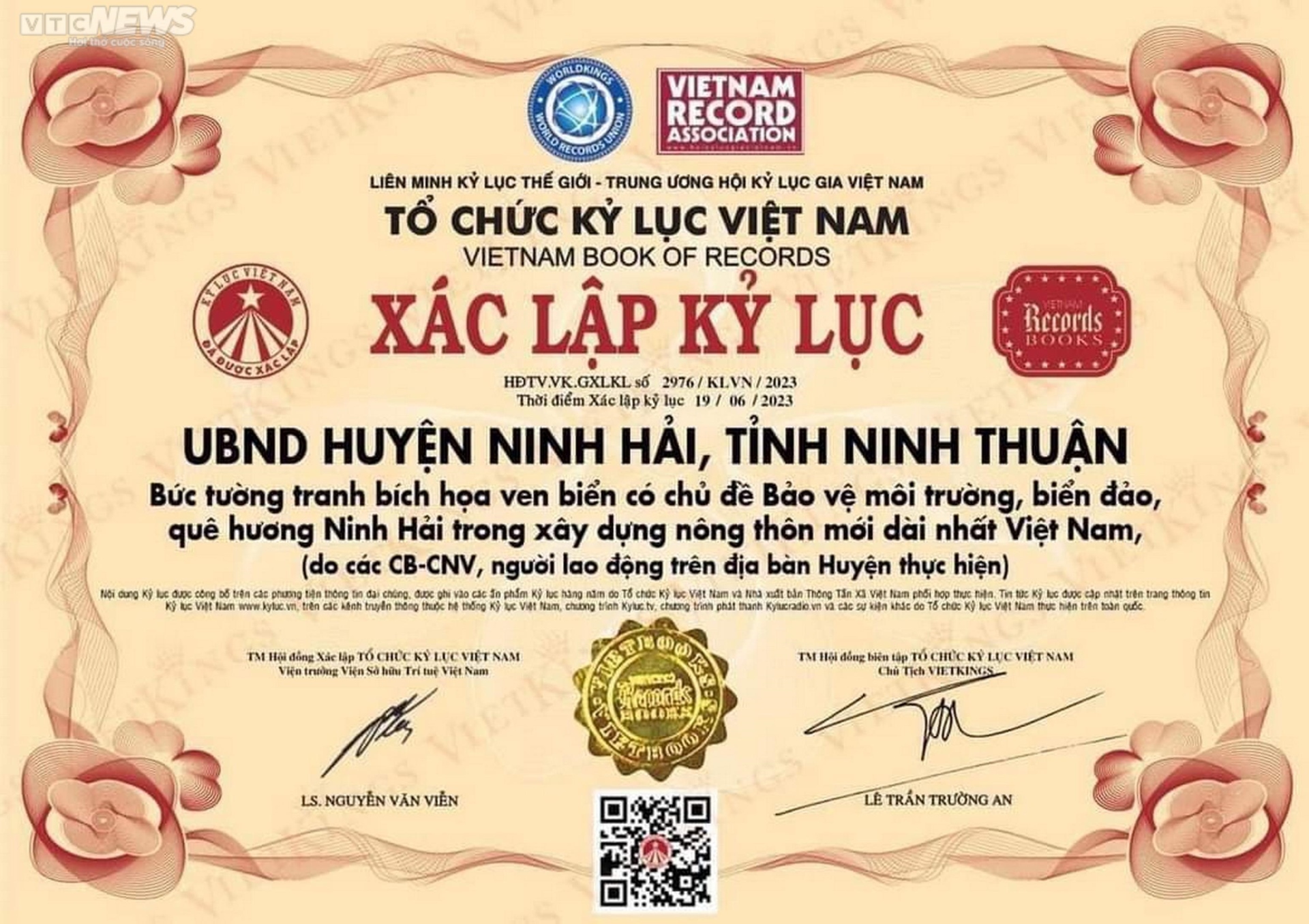 Chiêm ngưỡng bức tường tranh bích họa ven biển Ninh Thuận xác lập kỷ lục Việt Nam - Ảnh 16.