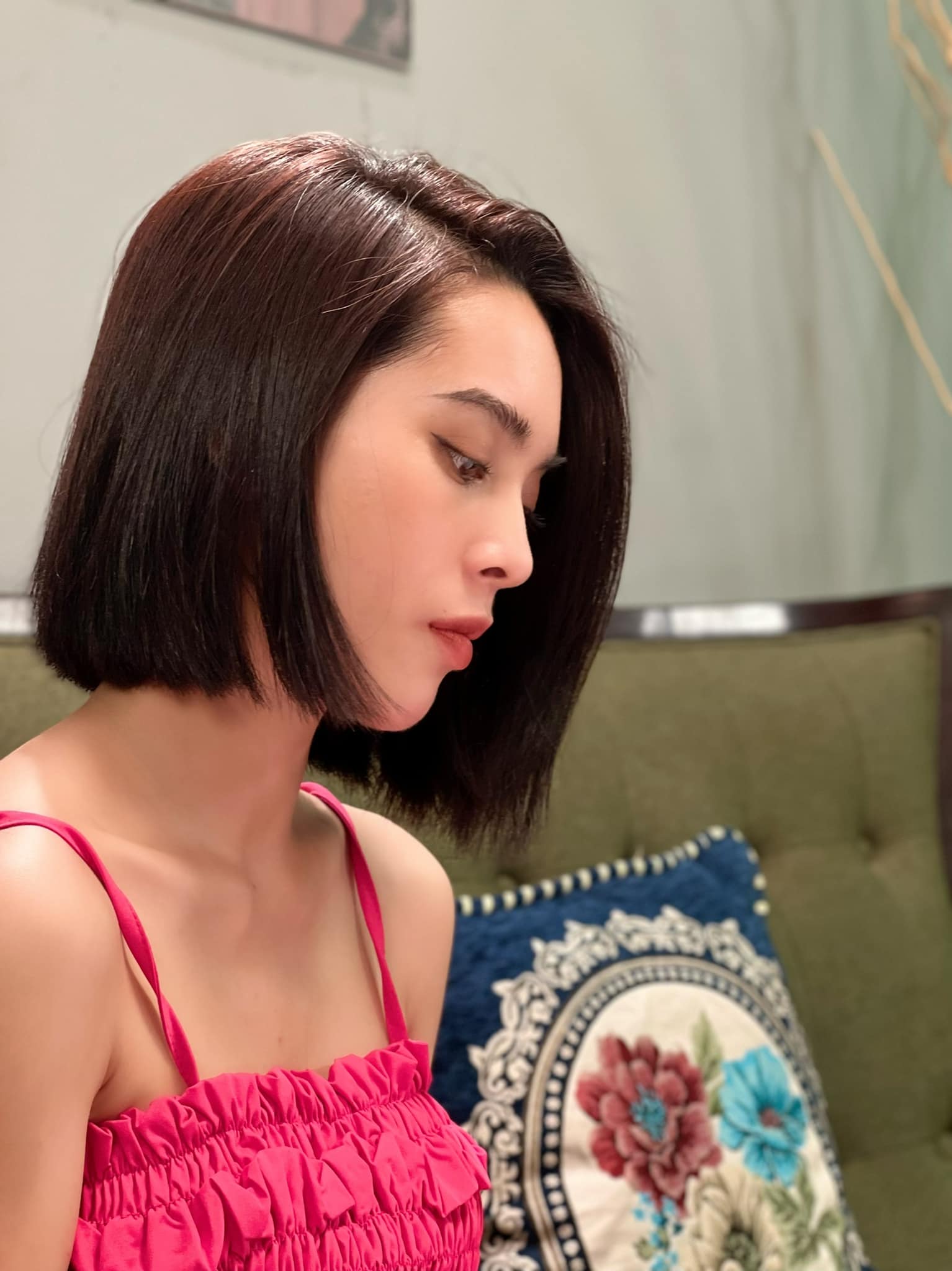 Hậu trường cảnh thân mật của Quỳnh Lương - Steven Nguyễn trong 'Mặt trời mùa đông' - Ảnh 1. Hậu trường cảnh thân mật của Quỳnh Lương - Steven Nguyễn trong 'Mặt trời mùa đông' - Ảnh 1.