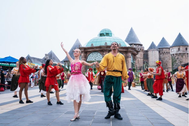 Vẻ đẹp bốn mùa quyến rũ của Sun World Ba Na Hills - Ảnh 5. Vẻ đẹp bốn mùa quyến rũ của Sun World Ba Na Hills - Ảnh 5.