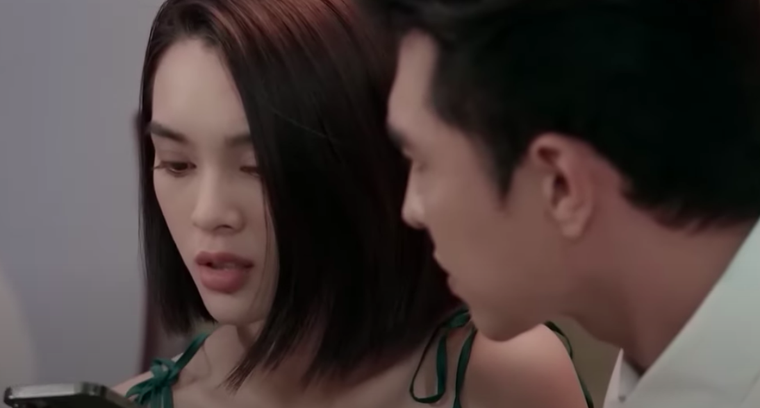 Hậu trường cảnh thân mật của Quỳnh Lương - Steven Nguyễn trong 'Mặt trời mùa đông' - Ảnh 2. Hậu trường cảnh thân mật của Quỳnh Lương - Steven Nguyễn trong 'Mặt trời mùa đông' - Ảnh 2.