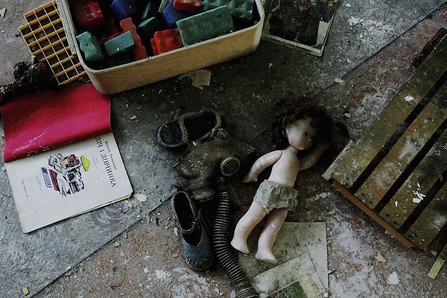 abandoned-chernobyl-doll abandoned-chernobyl-doll