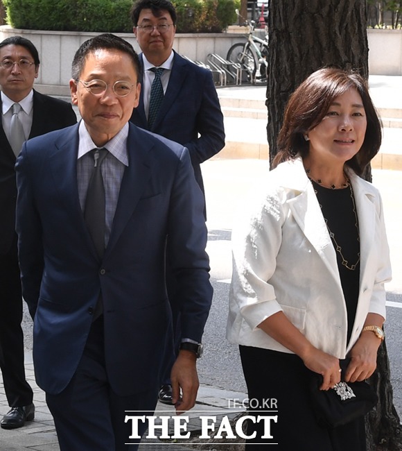 Bạn thân Son Ye Jin dẫn đầu dàn sao đổ bộ đám cưới ái nữ gia tộc Hyundai và con trai phát thanh viên MBC - Ảnh 10.