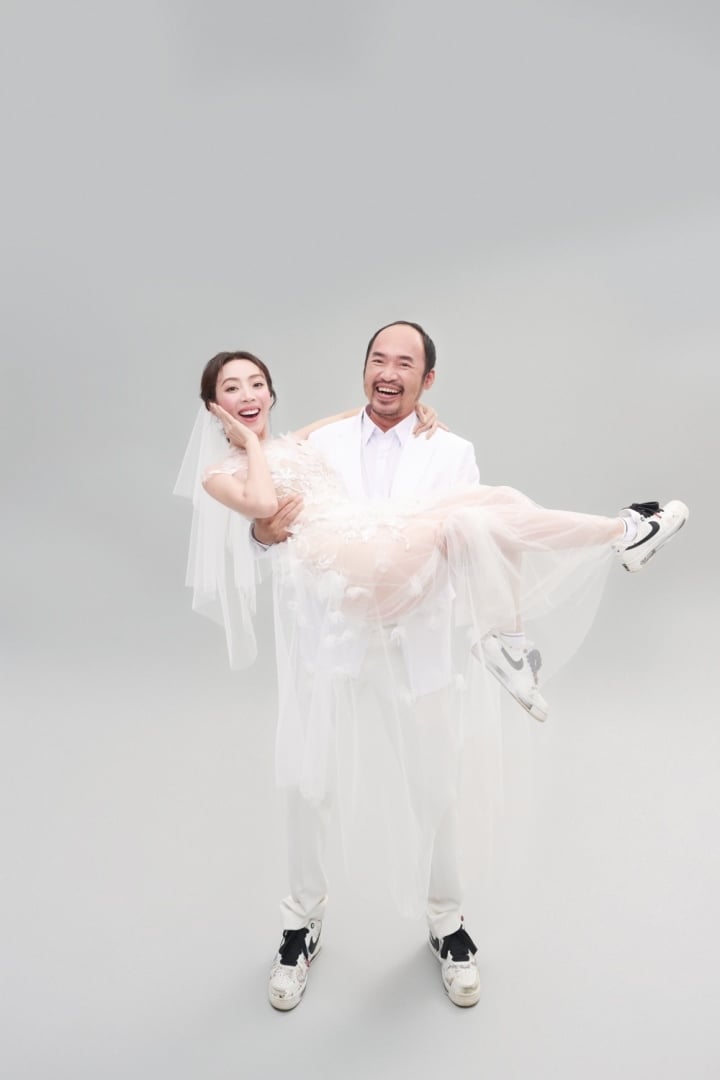 Vợ chồng Thu Trang - Tiến Luật chụp ảnh cưới cùng quý tử điển trai - Ảnh 10.