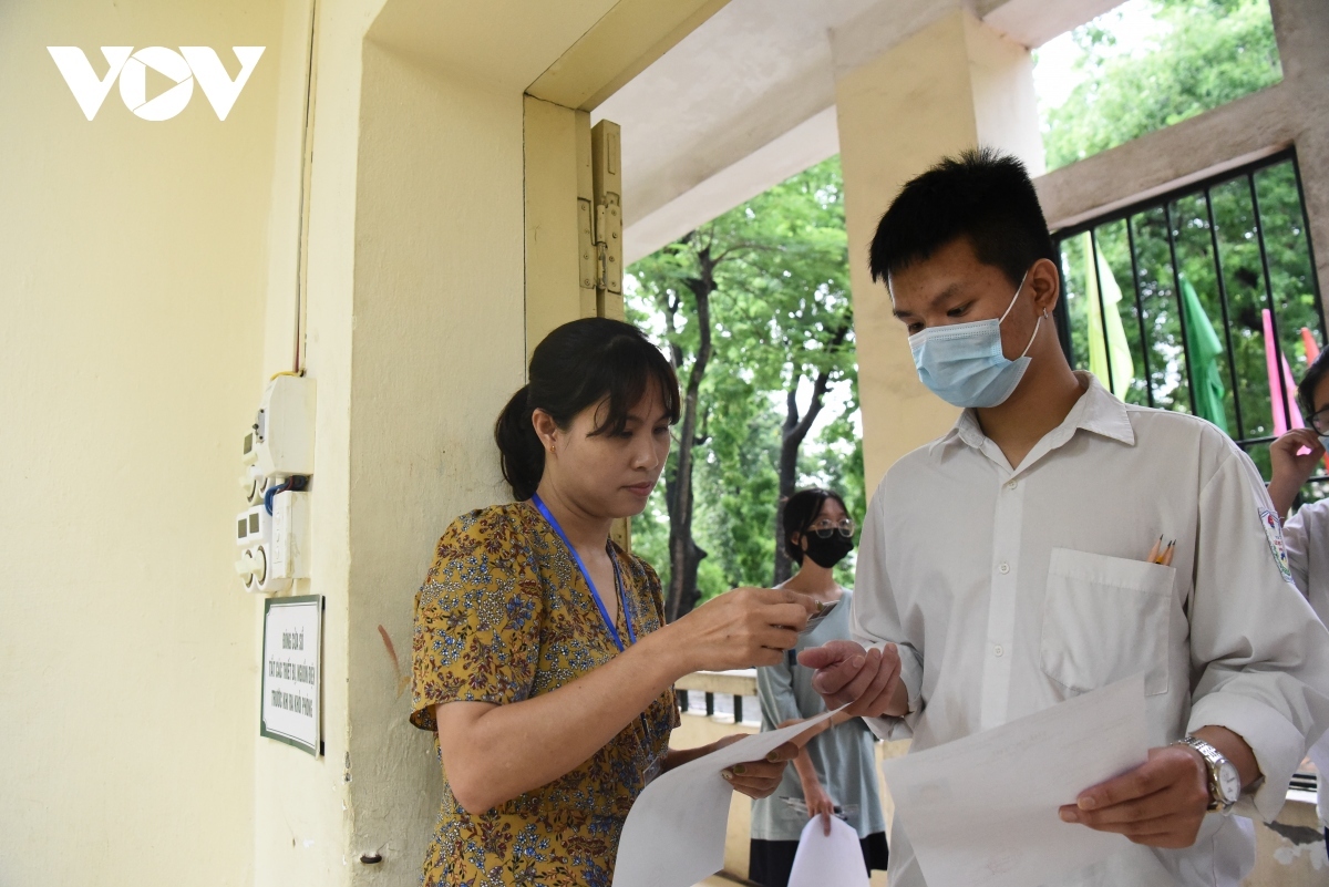 Đổi mới đề thi tốt nghiệp THPT phải c&oacute; lộ tr&igrave;nh, tr&aacute;nh g&acirc;y &ldquo;sốc&rdquo; - Ảnh 4.