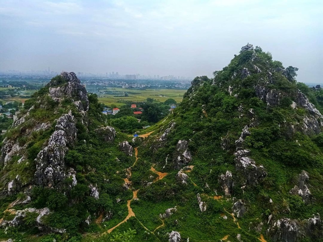 Phát hiện một “Hà Giang thu nhỏ” ngay gần Hà Nội: Các tín đồ leo núi nhất định không nên bỏ qua - Ảnh 1. Phát hiện một “Hà Giang thu nhỏ” ngay gần Hà Nội: Các tín đồ leo núi nhất định không nên bỏ qua - Ảnh 1.