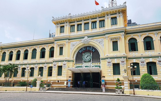 Bưu điện TPHCM xếp thứ 2 trong 11 bưu điện đẹp nhất thế giới - Ảnh 1.