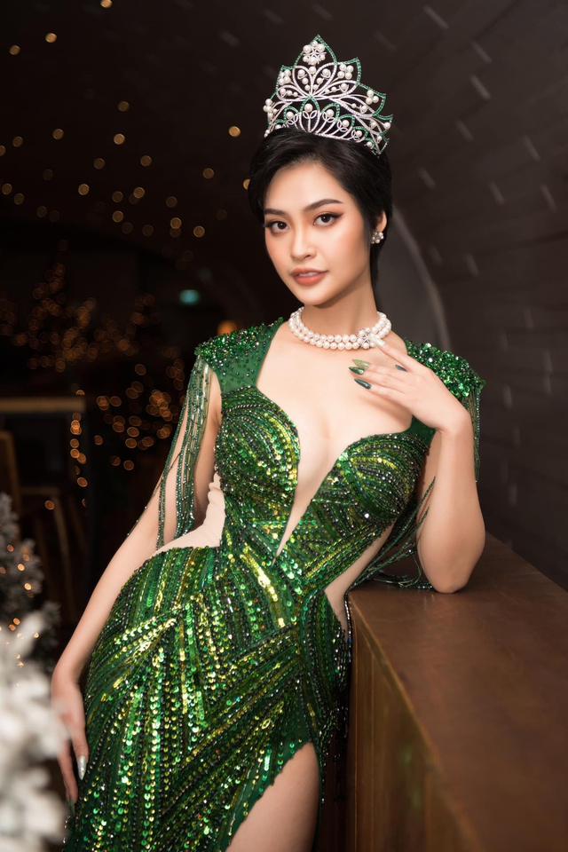 1 Hoa hậu Việt tiết lộ kết quả tốt nghiệp đại học gây bất ngờ hậu đăng quang - Ảnh 4.