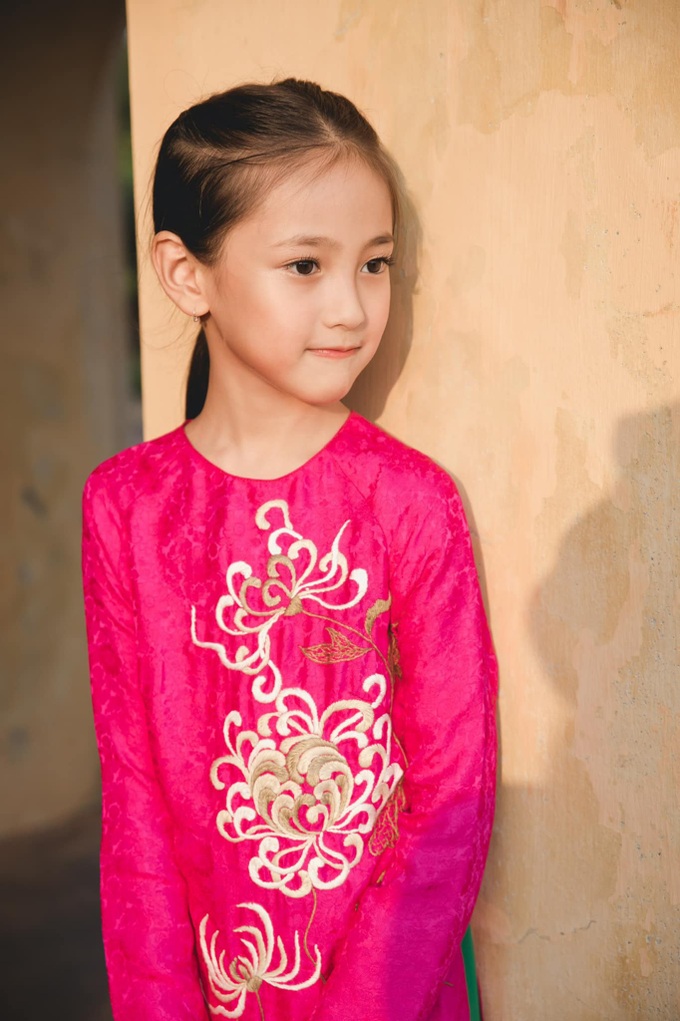 Nhan sắc ái nữ 8 tuổi của Hà Kiều Anh được dự đoán thành Hoa hậu tương lai - Ảnh 4.