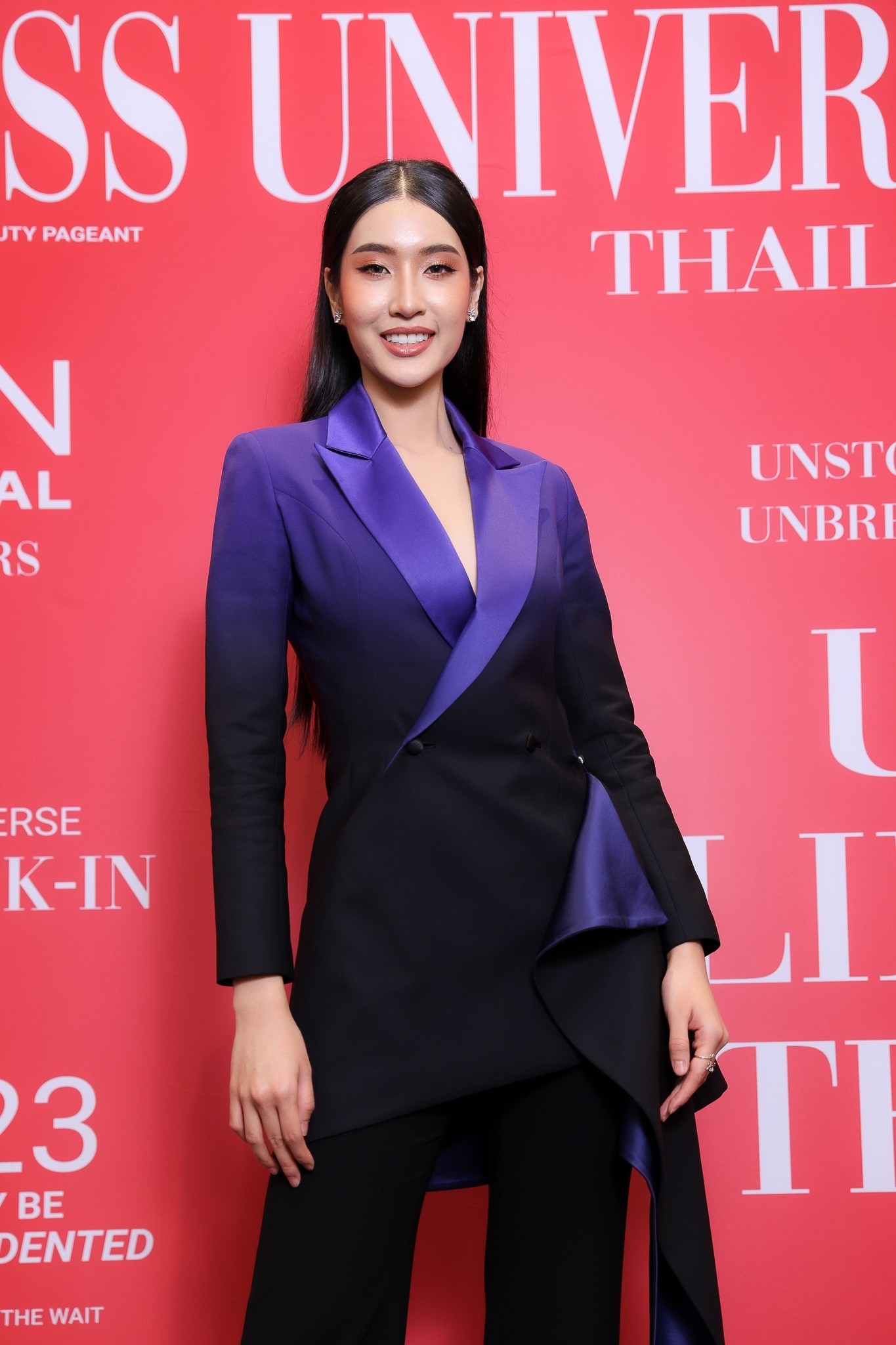 Dàn thí sinh Hoa hậu Hoàn vũ Thái Lan mặc hở bạo - Ảnh 25.