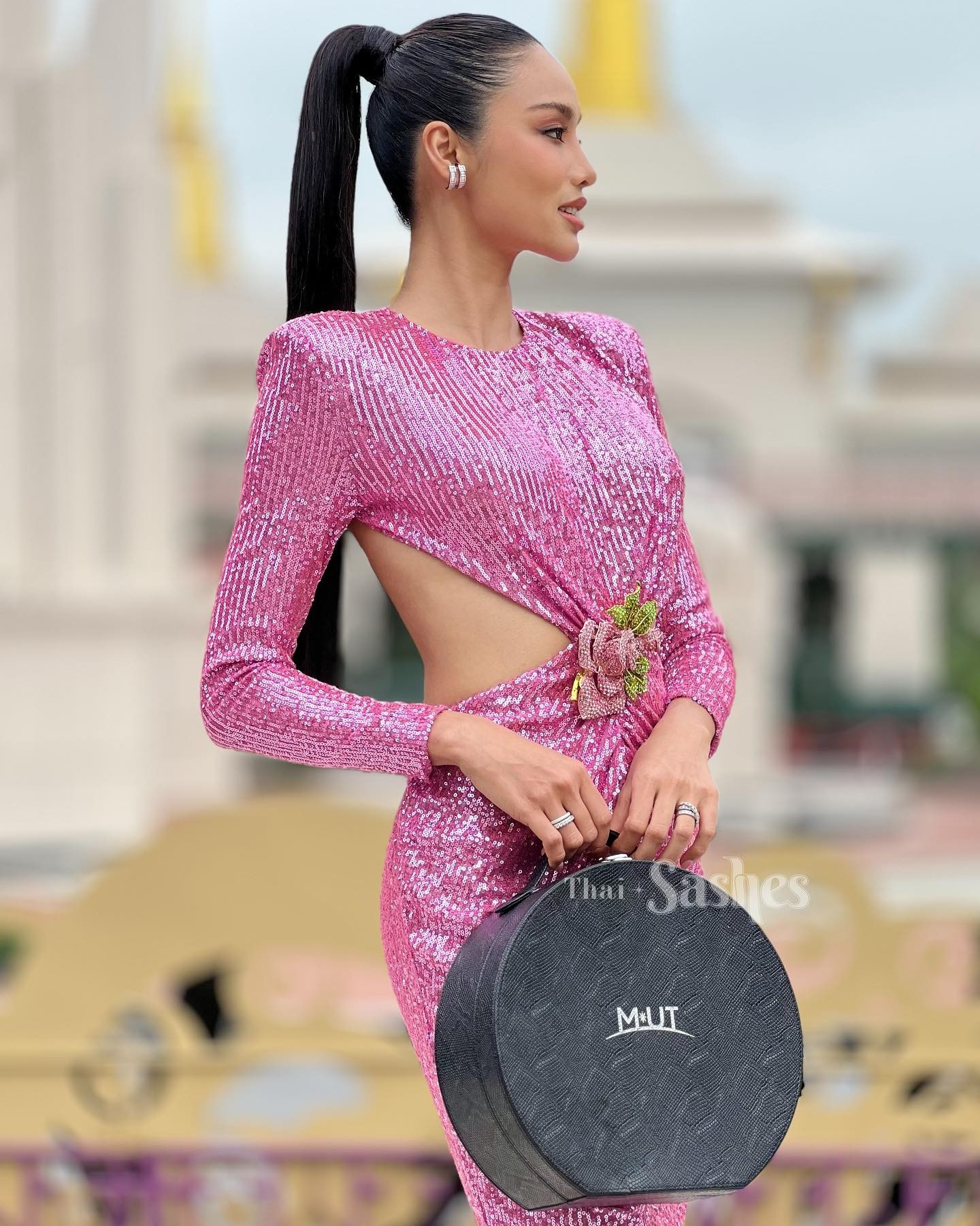 Dàn thí sinh Hoa hậu Hoàn vũ Thái Lan mặc hở bạo - Ảnh 19.