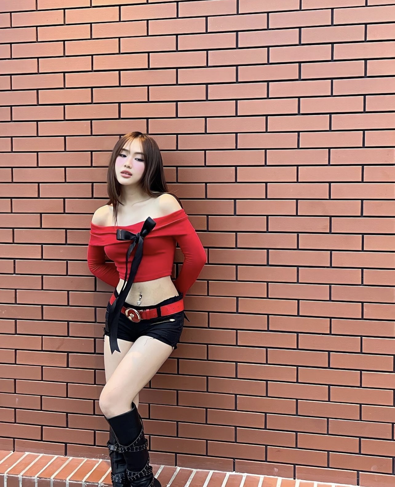 2 ‘nóc nhà’ của bộ đôi HLV, producer Rap Việt: Người được gọi là ‘thần tiên tỷ tỷ’, người có style cực chiến - Ảnh 13. 2 ‘nóc nhà’ của bộ đôi HLV, producer Rap Việt: Người được gọi là ‘thần tiên tỷ tỷ’, người có style cực chiến - Ảnh 13.