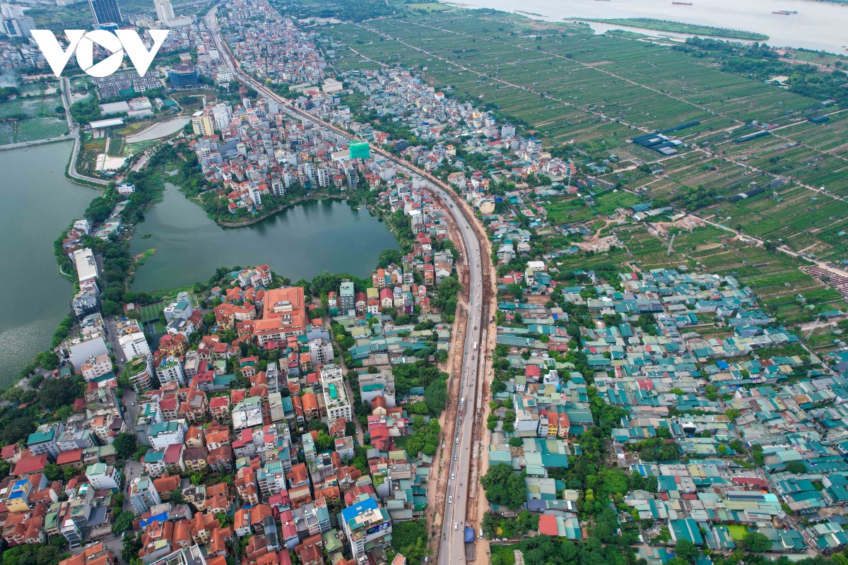 Cận cảnh đê Nghi Tàm nứt toác, thi công chậm tiến độ bất chấp mùa mưa lũ về - Ảnh 17.