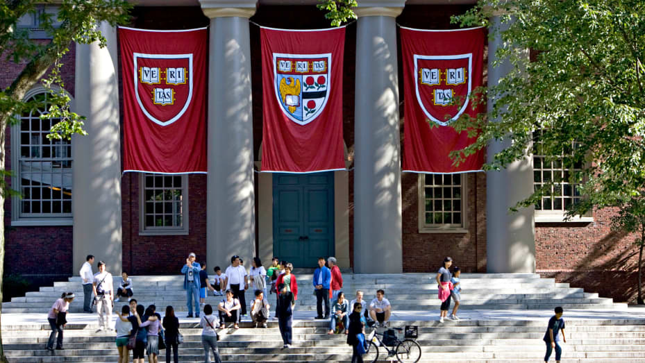 Thực hư về tuyên bố “Harvard cũng bình thường mà nhỉ”: Tỷ lệ được nhập học của ngôi trường số 1 hành tinh có khủng khiếp như lời đồn? - Ảnh 2.