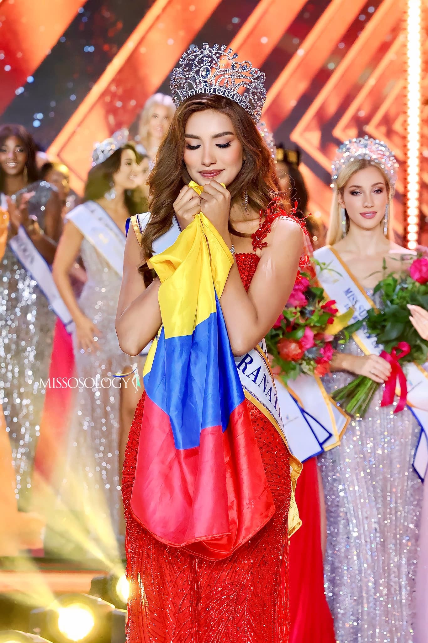 Nhan sắc Á hậu Hòa bình vừa đăng quang Hoa hậu Siêu quốc gia - Ảnh 3.