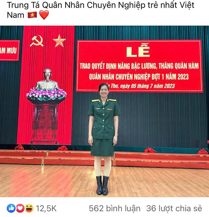 Ánh Viên theo trend &quot;flex&quot;, khiến dân mạng trầm trồ khi trở thành Trung tá quân nhân trẻ tuổi nhất Việt Nam - Ảnh 1.
